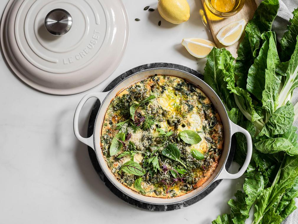 Frittata van spinazie en geitenkaas met pompoenpitpesto
