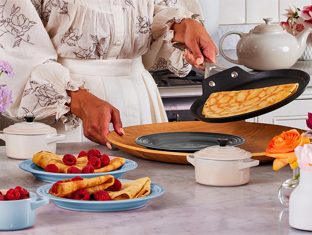 Zondagmorgencrêpes met aardbeien en room