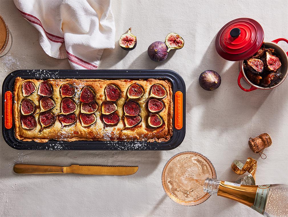 Sticky vijgentaartje met macadamia.