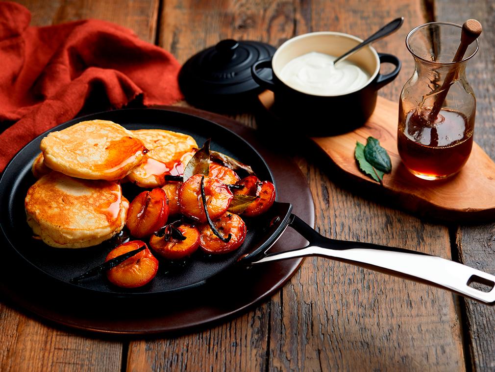 Drop Scones met pruimen en honing