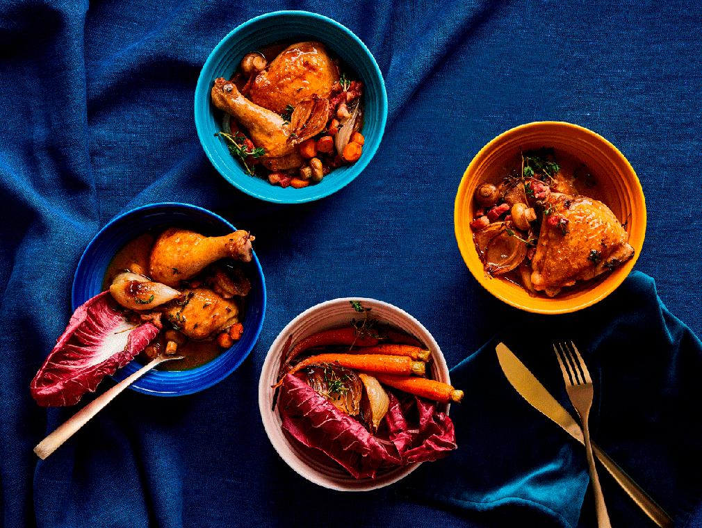 Coq au Vin met witte wijn en rozemarijn