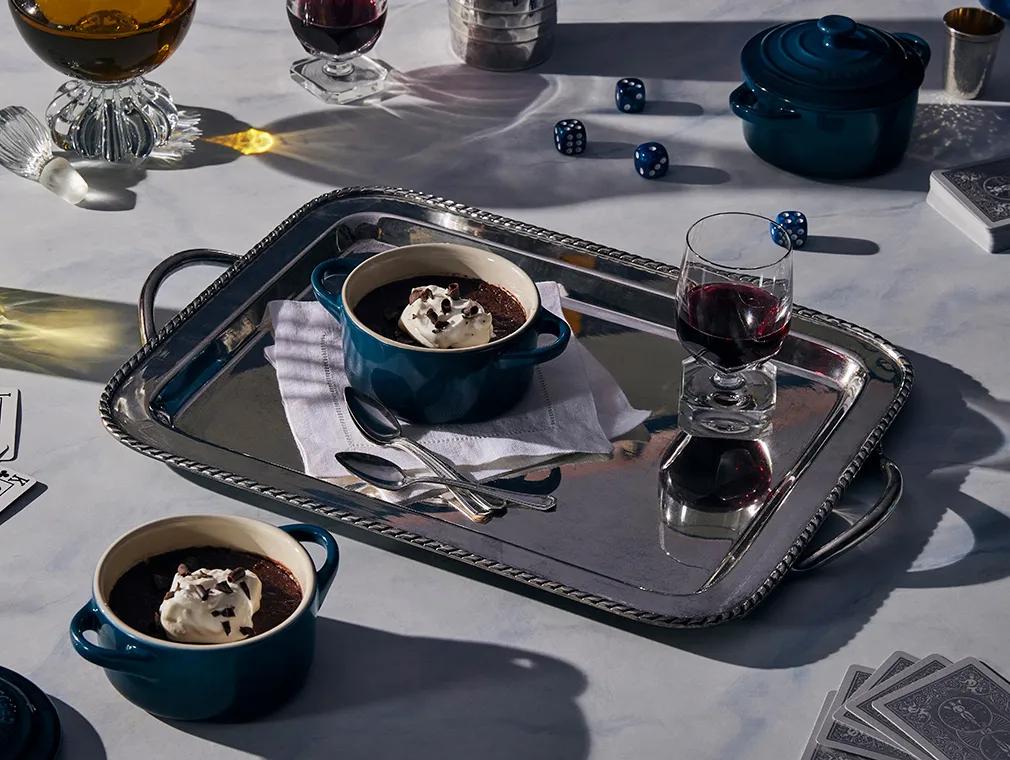 Rode wijn met pure chocolade pot de crème