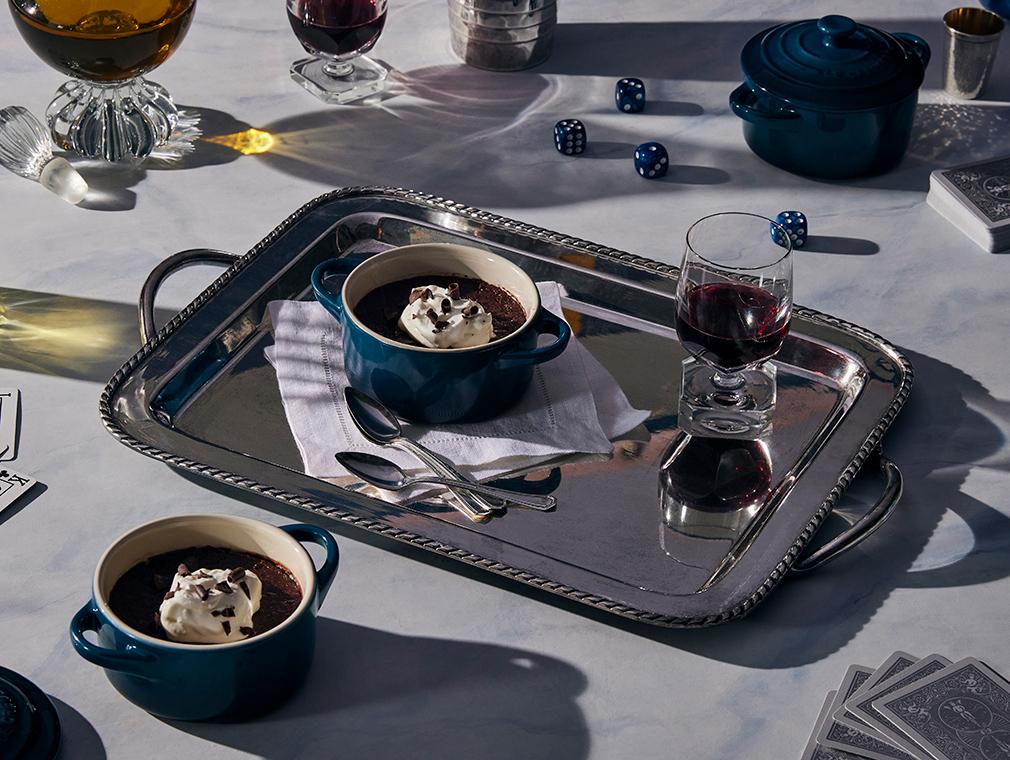 Rode wijn met pure chocolade pot de crème